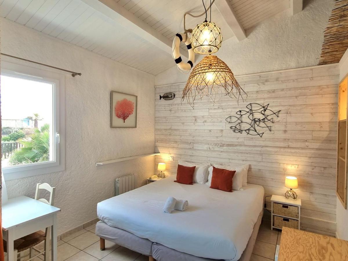 Hotel Ile De Lumiere La Cotiniere Bagian luar foto