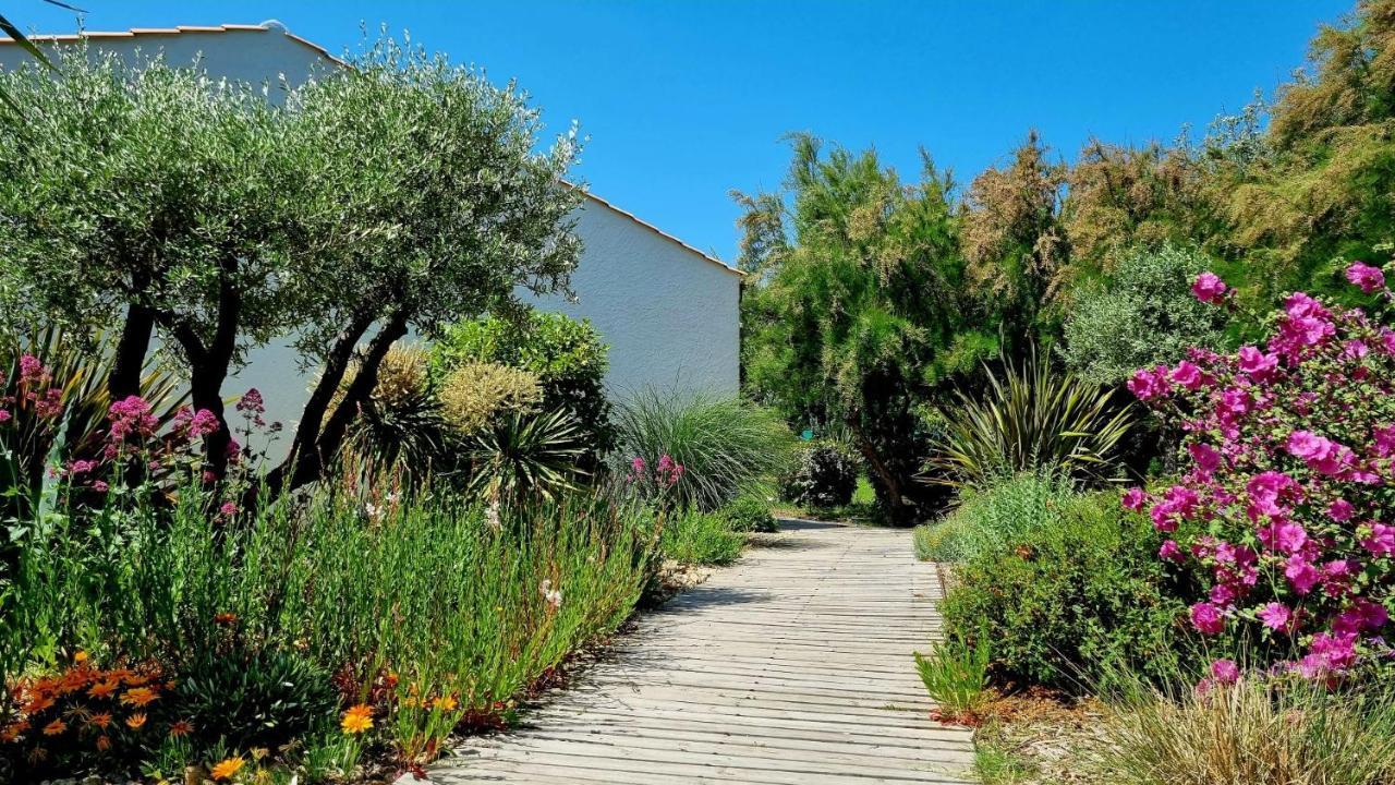 Hotel Ile De Lumiere La Cotiniere Bagian luar foto